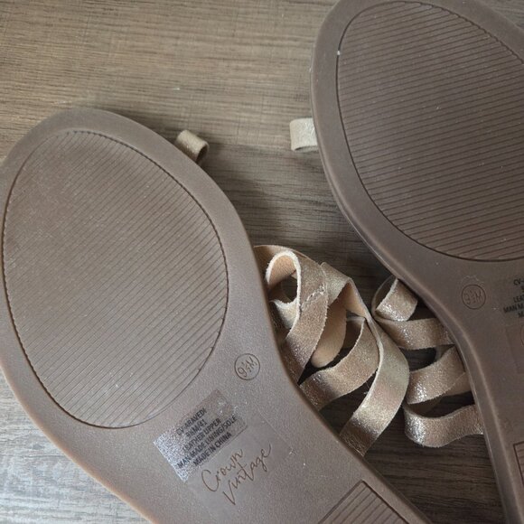 NEW W/O BOX CROWN VINTAGE LEATHER UPPER CORK FOOTBED TOE RING SANDALS 9.5 WMN - Picture 15 of 16